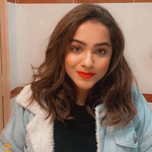 Meet your Posher, Sameera